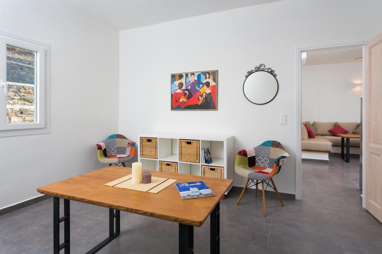 Dolce Vista - Sea View Apartments ปาริเกีย ภายนอก รูปภาพ