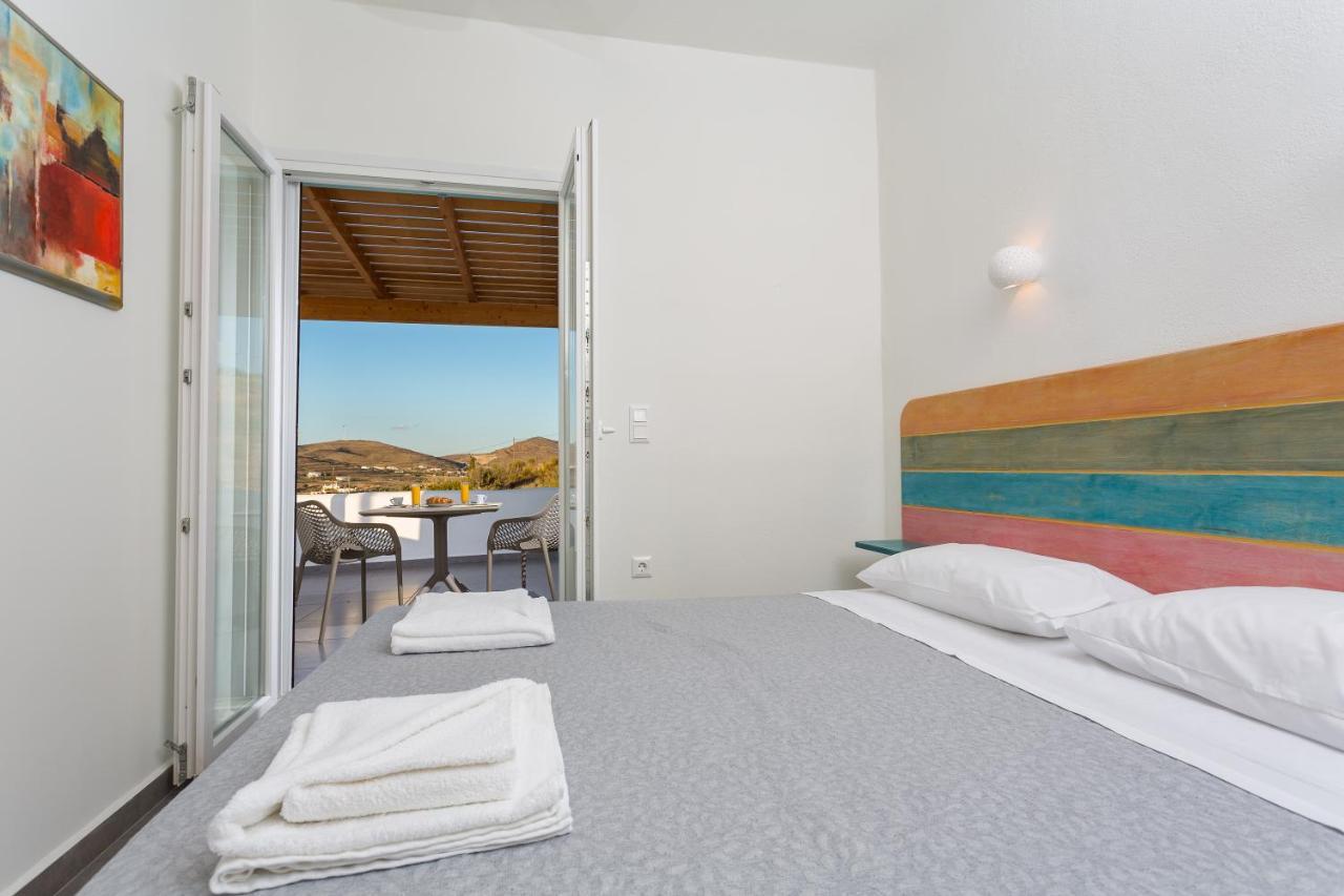 Dolce Vista - Sea View Apartments ปาริเกีย ภายนอก รูปภาพ