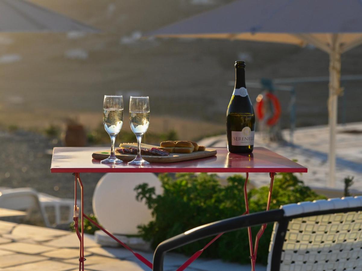 Dolce Vista - Sea View Apartments ปาริเกีย ภายนอก รูปภาพ