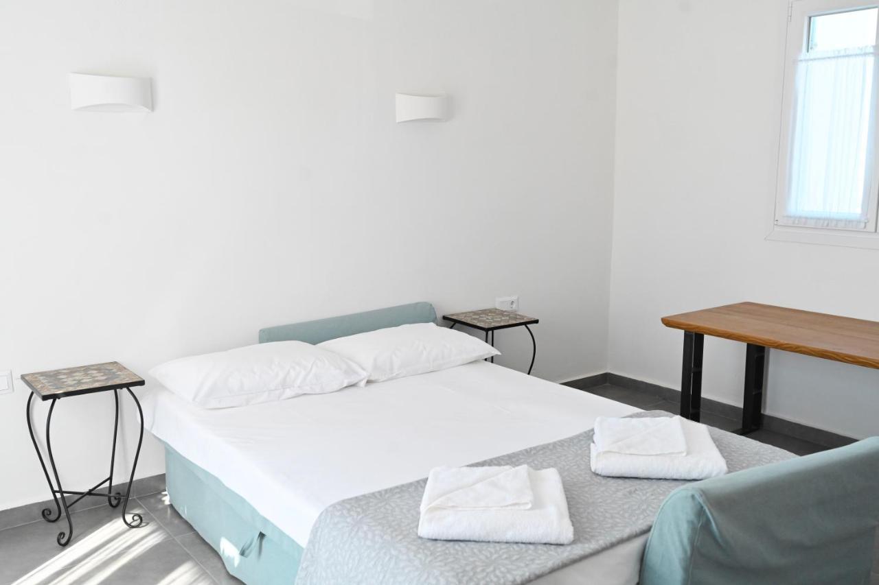 Dolce Vista - Sea View Apartments ปาริเกีย ภายนอก รูปภาพ